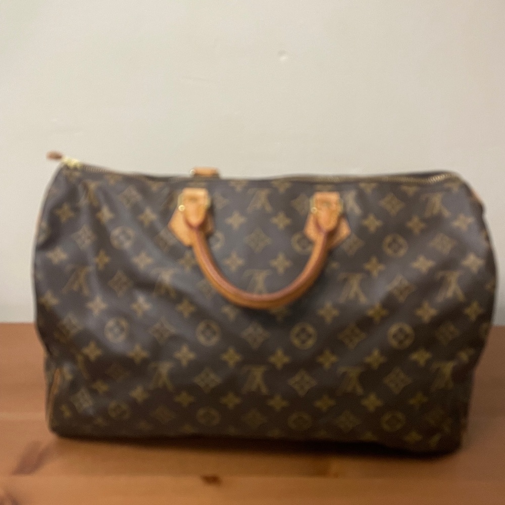 Speedy 40 Monogram Canvas Handbag
